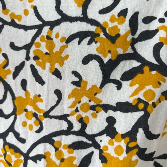 Lilla P Flutter Sleeve Dress - Picture 4 of 5